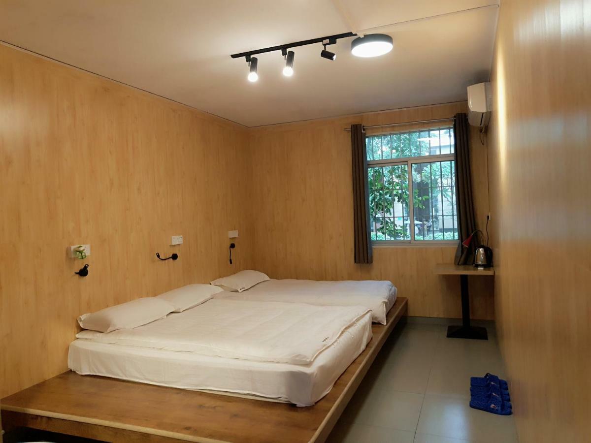 Dong Shan Gaga Hostel Гуанчжоу Экстерьер фото